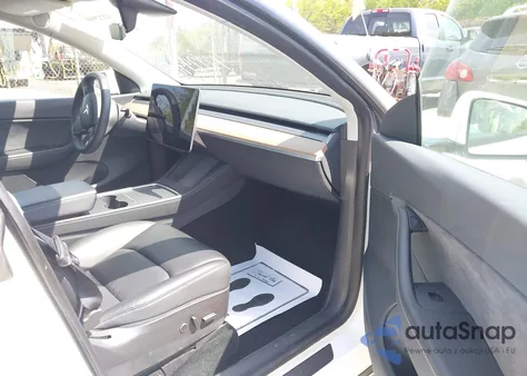 2021 Tesla Model Y Long Range Dual Motor All-Wheel Drive from USA, damaged, VIN 5YJYGAEE0MF149430